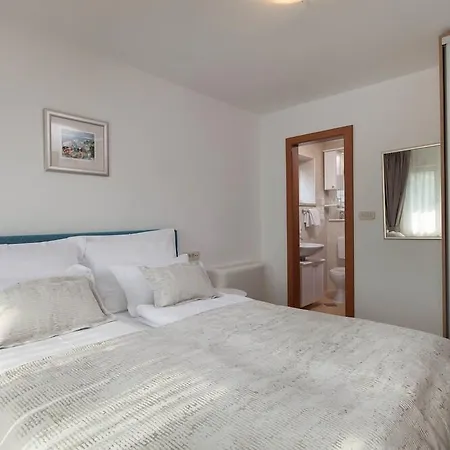 Appart hôtel Pharia And - By The 3*