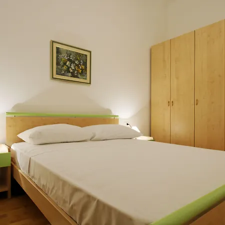 Pharia & Residences 4*
