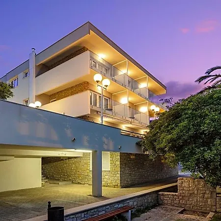 Pharia & Residences 4* 赫瓦尔