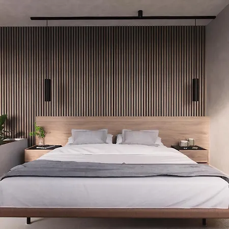 酒店 Pharia & Residences 4*