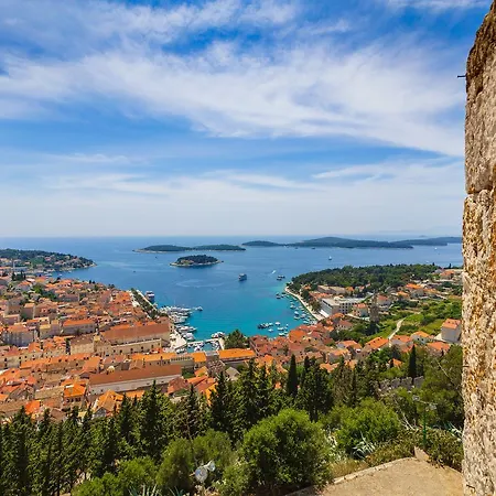 Pharia And - By The Appart hôtel Hvar Town