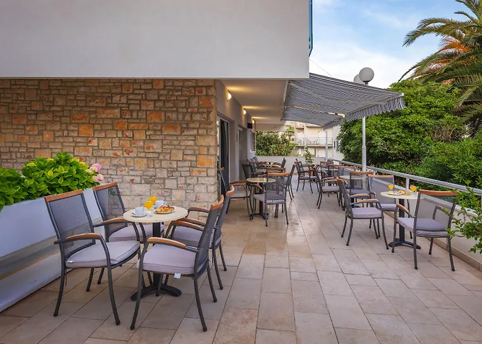 Pharia And - By The Aparthotel 3*