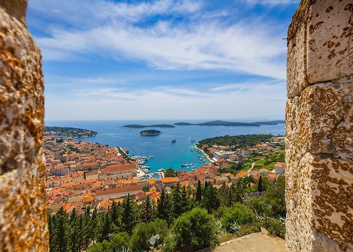 Pharia And - By The Aparthotel Hvar Town