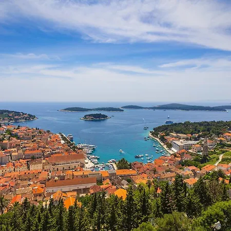 Aparthotel Pharia And - By The Hvar Town