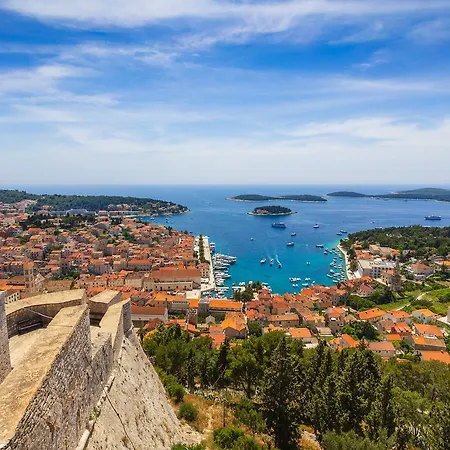 Pharia And - By The 3* Hvar Town