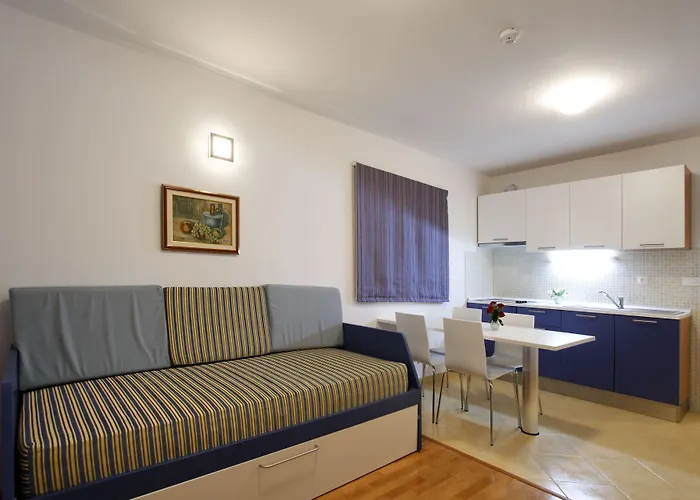 Pharia And - By The Ξενοδοχείο με διαμερίσματα